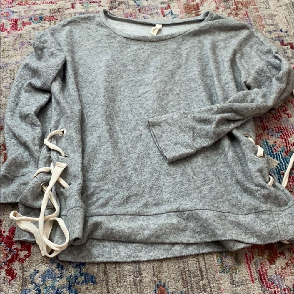 grey sweater